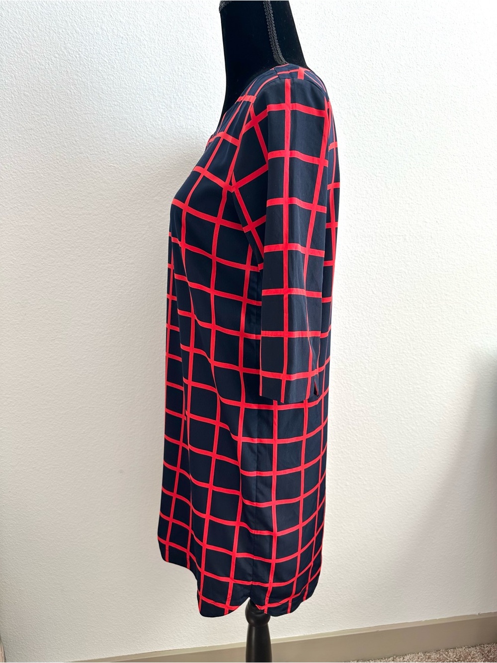 GAP SHIFT DRESS - Picture 2 of 14